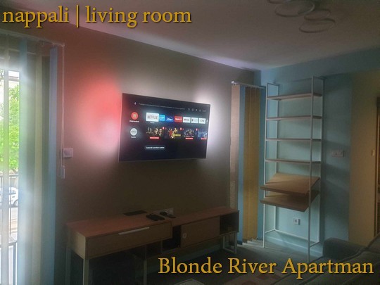 Blonde River Kálvária Apartment - Living room